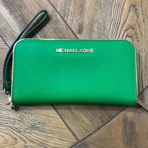 Michael Kors wristlet